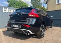USED 2018 18 VOLVO V40 1.5 T2 R-Design Pro Hatchback 5dr Petrol Auto Euro 6 (s/s) (122 ps) Panoramic Sunroof, Heated Seats, Electric Front Seats, Memory Drivers Seat, Voice Control, Black Leather, Rear Camera