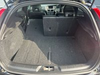 USED 2018 18 VOLVO V40 1.5 T2 R-Design Pro Hatchback 5dr Petrol Auto Euro 6 (s/s) (122 ps) Panoramic Sunroof, Heated Seats, Electric Front Seats, Memory Drivers Seat, Voice Control, Black Leather, Rear Camera