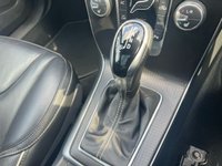 USED 2018 18 VOLVO V40 1.5 T2 R-Design Pro Hatchback 5dr Petrol Auto Euro 6 (s/s) (122 ps) Panoramic Sunroof, Heated Seats, Electric Front Seats, Memory Drivers Seat, Voice Control, Black Leather, Rear Camera