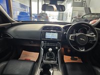 USED 2016 66 JAGUAR XE 2.0d R-Sport Saloon 4dr Diesel Manual Euro 6 (s/s) (163 ps) 