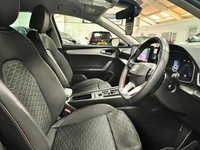 USED 2021 71 SEAT LEON 1.4 eHybrid 12.8kWh FR Hatchback 5dr Petrol Plug-in Hybrid DSG Euro 6 (s/s) (204 ps) 