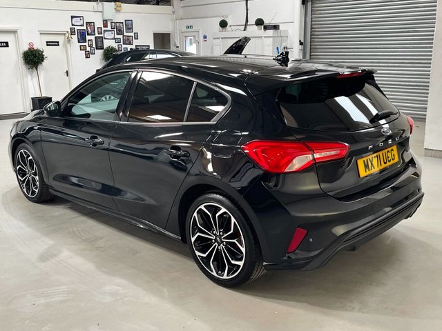 View our FORD FOCUS