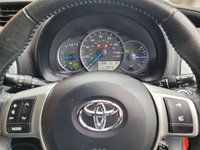 USED 2013 63 TOYOTA YARIS 1.5 VVT-h T Spirit Hatchback 5dr Petrol Hybrid CVT Euro 5 (101 ps) SAT NAV - REAR CAMERA - 1 OWNER - HYBRID - &pound;0 ROAD TAX