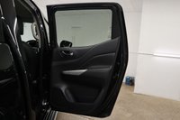 USED 2019 19 NISSAN NAVARA 2.3 dCi Tekna Pickup Double Cab 4dr Diesel Auto 4WD Euro 6 (190 ps) FANTASTIC CONDITION WITH 1 PREVIOUS OWNER AND VERY RECENT SERVICE CARRIED OUT