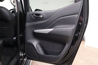 USED 2019 19 NISSAN NAVARA 2.3 dCi Tekna Pickup Double Cab 4dr Diesel Auto 4WD Euro 6 (190 ps) FANTASTIC CONDITION WITH 1 PREVIOUS OWNER AND VERY RECENT SERVICE CARRIED OUT