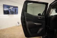 USED 2019 19 NISSAN NAVARA 2.3 dCi Tekna Pickup Double Cab 4dr Diesel Auto 4WD Euro 6 (190 ps) FANTASTIC CONDITION WITH 1 PREVIOUS OWNER AND VERY RECENT SERVICE CARRIED OUT