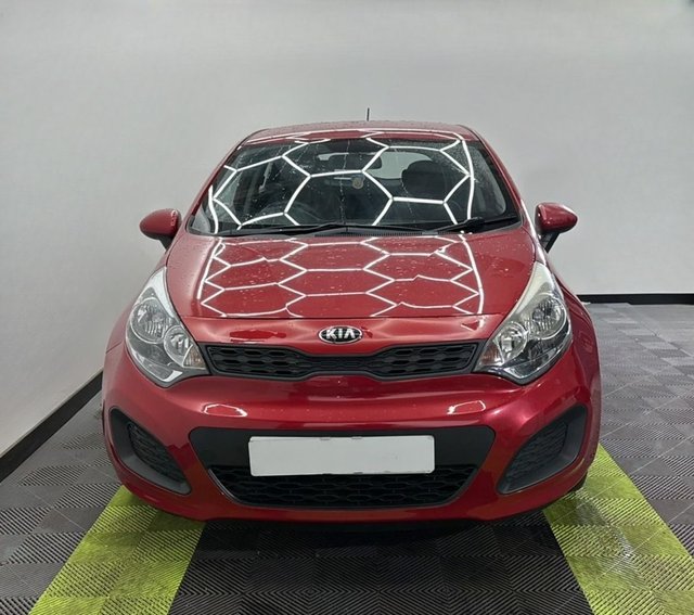 2014 KIA RIO - Photo 4