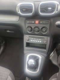 USED 2015 15 CITROEN C3 PICASSO 1.4 VTi 16V Selection MPV 5dr Petrol Manual Euro 5 (95 ps) DAMAGE REPAIRED ONLY FRONT WING AND HEADLIGHT. LOVELY CAR DRIVES LIKE NEW