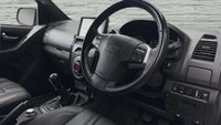 USED 2019 68 ISUZU D-MAX 1.9 TD Blade Pickup Double Cab 4dr Diesel Manual 4WD Euro 6 (164 ps) TOW BAR AND 13 PIN - PEARL PAINT