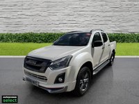 USED 2019 68 ISUZU D-MAX 1.9 TD Blade Pickup Double Cab 4dr Diesel Manual 4WD Euro 6 (164 ps) TOW BAR AND 13 PIN - PEARL PAINT
