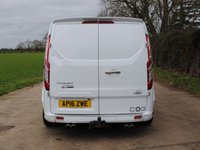 USED 2016 16 FORD TRANSIT CUSTOM 2.2 TDCi 290 Limited Combi Van 6dr Diesel Manual L1 H1 (191 g/km, 153 bhp) www.suffolkcarcentre.co.uk - Located at Ilketshall