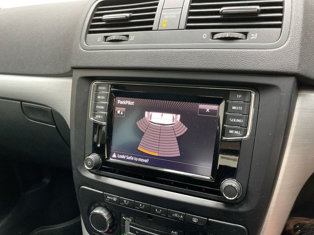 USED 2015 15 Skoda Yeti 1.2 TSI SE Suv 5dr Petrol Manual Euro 6 (s/S) (110 Ps) Parking Sensors + Cruise Control