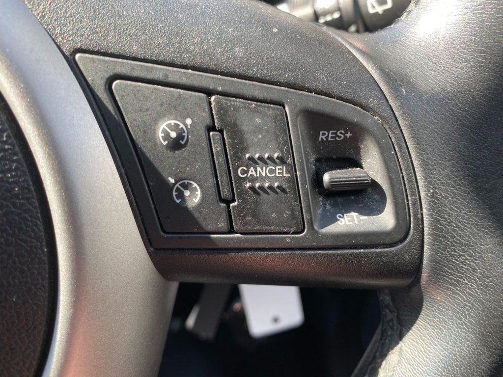 USED 2016 16 KIA VENGA 1.6 3 MPV 5dr Petrol Auto Euro 6 (123 bhp) NAVIGATION HEATED SEATS CAMERA