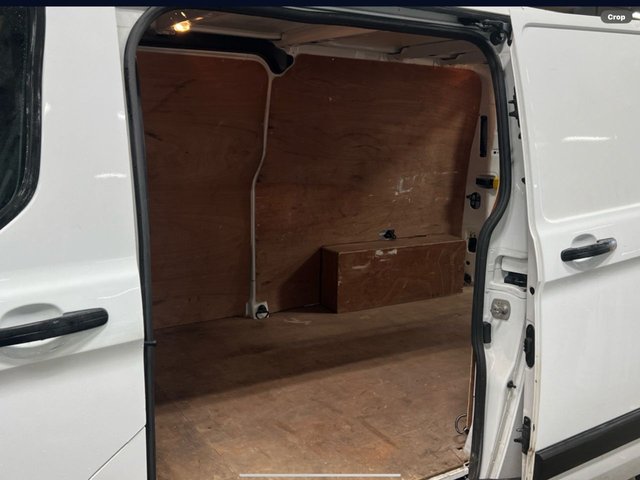2021 Ford Transit Custom 2L Leader 5dr - Photo 11