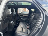 USED 2021 21 JAGUAR F-PACE 2.0 D200 MHEV R-Dynamic S SUV 5dr Diesel Auto AWD Euro 6 (s/s) (204 ps) 