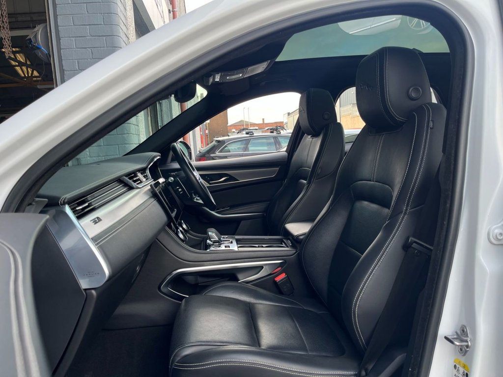 USED 2021 21 JAGUAR F-PACE 2.0 D200 MHEV R-Dynamic S SUV 5dr Diesel Auto AWD Euro 6 (s/s) (204 ps) 
