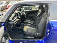 USED 2018 68 MINI HATCH 2.0 Cooper S Hatchback 3dr Petrol Steptronic Euro 6 (s/s) (192 ps) 