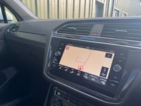 USED 2019 VOLKSWAGEN TIGUAN 2.0 TDI R-Line SUV 5dr Diesel DSG 4Motion Euro 6 (s/s) (150 ps) 