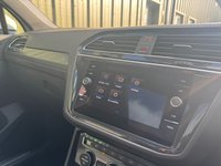 USED 2019 VOLKSWAGEN TIGUAN 2.0 TDI R-Line SUV 5dr Diesel DSG 4Motion Euro 6 (s/s) (150 ps) 