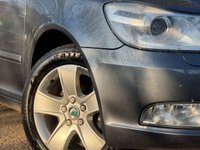 USED 2012 62 SKODA OCTAVIA 1.6 TDI Elegance Estate 5dr Diesel Manual Euro 5 (105 ps) 