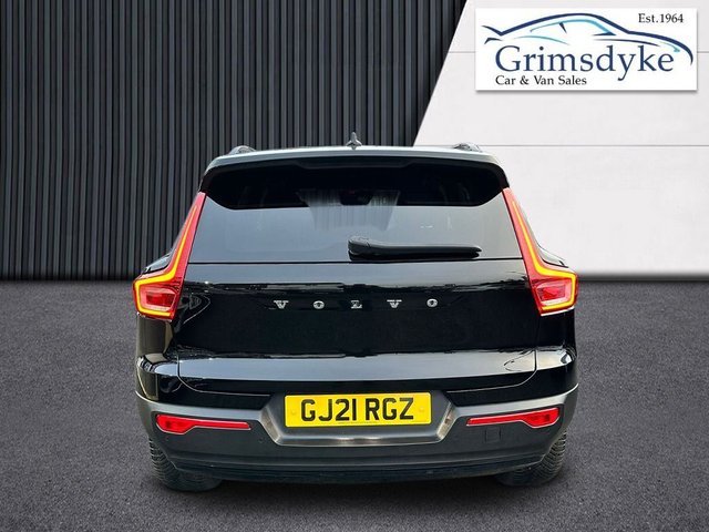 View our VOLVO XC40
