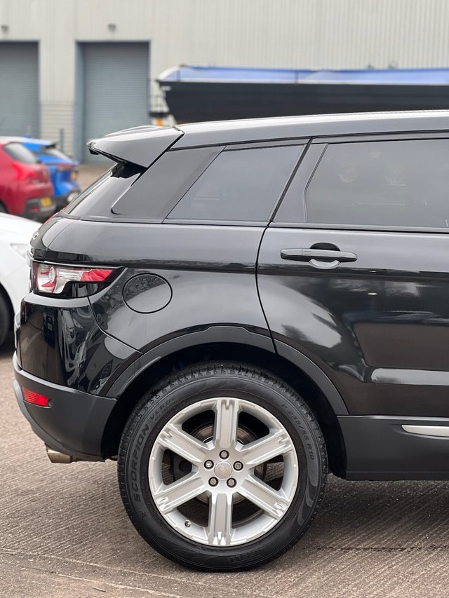 View our LAND ROVER RANGE ROVER EVOQUE