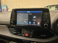 USED 2018 18 HYUNDAI I30 1.4 T-GDi SE NAVIGATION TOURER 5 DOOR PETROL AUTOMATIC DCT Euro 6 (s/s) (140 ps) ULEZ EURO 6 1 OWNER FROM NEW