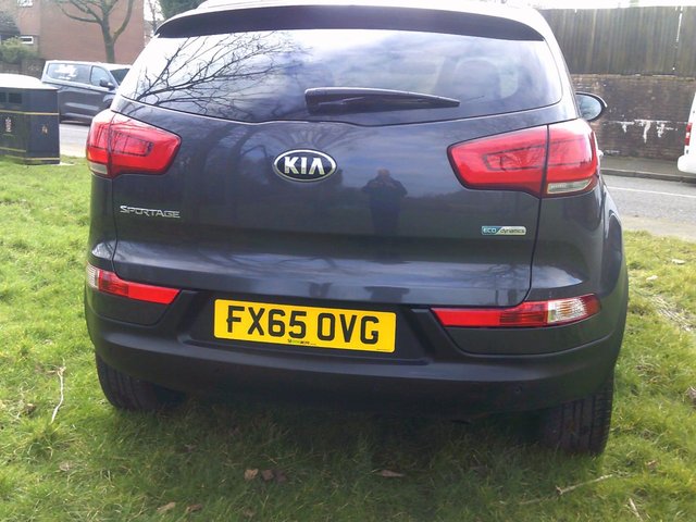2015 KIA SPORTAGE 2015 1.7 CRDi EcoDynamics 2 SUV 5dr Diesel Manual 2WD Euro 6 (s/s) (114 bhp) - Photo 5
