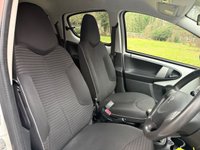 USED 2014 63 PEUGEOT 107 1.0 12V Allure Hatchback 5dr Petrol Manual Euro 5 (68 ps) 