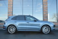 USED 2019 69 PORSCHE CAYENNE 4.0T V8 GPF Turbo SUV 5dr Petrol TiptronicS 4WD Euro 6 (s/s) (550 ps) PAN ROOF / MASSAGE & COOLED