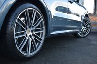USED 2019 69 PORSCHE CAYENNE 4.0T V8 GPF Turbo SUV 5dr Petrol TiptronicS 4WD Euro 6 (s/s) (550 ps) PAN ROOF / MASSAGE & COOLED