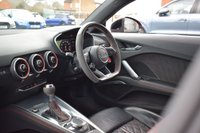 USED 2017 V AUDI TT RS 2.5 TFSI Coupe 3dr Petrol S Tronic quattro Euro 6 (s/s) (400 ps) 1 OWNER / RS DESIGN PACK / FSH