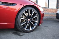 USED 2016 16 JAGUAR F-TYPE 3.0 V6 Coupe 2dr Petrol Auto Euro 6 (s/s) (340 ps) PAN ROOF / SPORT EXHAUST / FSH