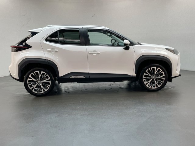 USED 2022 71 Toyota Yaris Cross 1.5 Vvt-H Excel Suv 5dr Petrol Hybrid E-Cvt Euro 6 (s/S) (116 Ps) - Heated Seats + Parking Camera