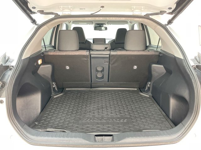 USED 2022 71 Toyota Yaris Cross 1.5 Vvt-H Excel Suv 5dr Petrol Hybrid E-Cvt Euro 6 (s/S) (116 Ps) - Heated Seats + Parking Camera