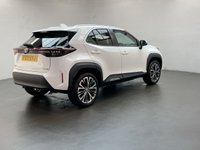 USED 2022 71 Toyota Yaris Cross 1.5 Vvt-H Excel Suv 5dr Petrol Hybrid E-Cvt Euro 6 (s/S) (116 Ps) - Heated Seats + Parking Camera