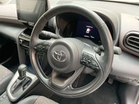 USED 2022 71 Toyota Yaris Cross 1.5 Vvt-H Excel Suv 5dr Petrol Hybrid E-Cvt Euro 6 (s/S) (116 Ps) - Heated Seats + Parking Camera