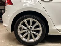 USED 2014 14 VOLKSWAGEN GOLF 2.0 TDI BlueMotion Tech GT Hatchback 5dr Diesel DSG Euro 5 (s/s) (150 ps) LOW RATE FINANCE AVAILABLE + FREE12 MONTH RAC MEMBERSHIP+ RAC PLATINUM WARRANTY INCLUDED +