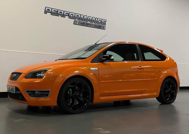 2006 06 Ford Focus 2.5 SIV ST-2 Hatchback 3dr Petrol Manual (224 g/km, 221 bhp)