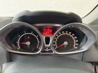 USED 2012 12 FORD FIESTA 1.4 Zetec Hatchback 5dr Petrol Automatic (154 g/km, 94 bhp) 