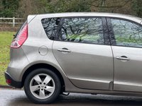 USED 2009 59 RENAULT SCENIC 1.5 dCi Dynamique MPV 5dr Diesel Manual Euro 4 (106 ps) 