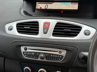 USED 2009 59 RENAULT SCENIC 1.5 dCi Dynamique MPV 5dr Diesel Manual Euro 4 (106 ps) 