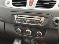 USED 2009 59 RENAULT SCENIC 1.5 dCi Dynamique MPV 5dr Diesel Manual Euro 4 (106 ps) 
