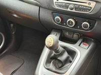 USED 2009 59 RENAULT SCENIC 1.5 dCi Dynamique MPV 5dr Diesel Manual Euro 4 (106 ps) 