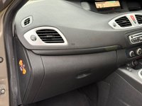 USED 2009 59 RENAULT SCENIC 1.5 dCi Dynamique MPV 5dr Diesel Manual Euro 4 (106 ps) 