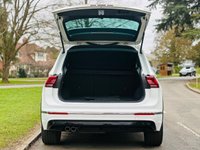 USED 2017 67 VOLKSWAGEN TIGUAN 2.0 TDI R-Line SUV 5dr Diesel DSG 4Motion Euro 6 (s/s) (150 ps) LOWMILES+SATNAV+PAN ROOF+LETHR