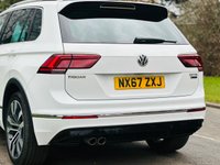 USED 2017 67 VOLKSWAGEN TIGUAN 2.0 TDI R-Line SUV 5dr Diesel DSG 4Motion Euro 6 (s/s) (150 ps) LOWMILES+SATNAV+PAN ROOF+LETHR