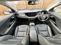 USED 2020 70 KIA NIRO 64kWh 4 SUV 5dr Electric Auto (201 bhp) HEATED SEATS Parking camera
