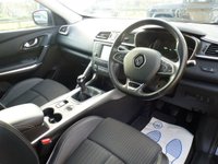 USED 2015 65 RENAULT KADJAR 1.6 dCi Signature Nav SUV 5dr Diesel Manual Euro 6 (s/s) (130 ps) www.suffolkcarcentre.co.uk - Located at Reydon