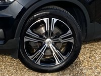 USED 2020 69 VOLVO XC40 2.0 T4 Inscription Pro SUV 5dr Petrol Auto Euro 6 (s/s) (190 ps) 